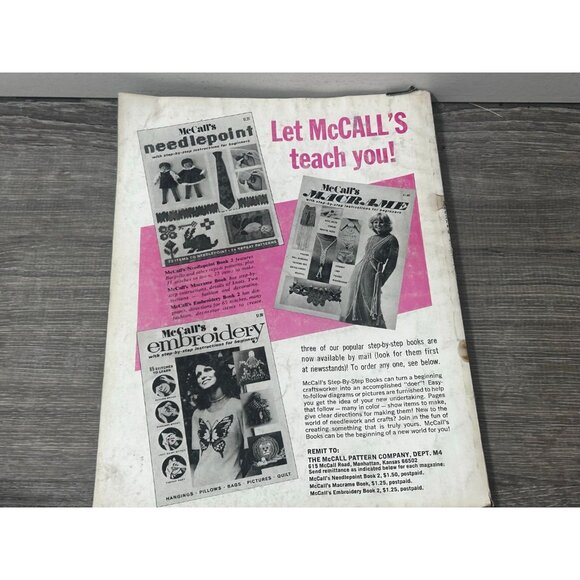 Vintage McCall's Creative Handcrafts Magazine 1972 Vol 4 Crochet Knitting Paperb - Picture 5 of 5